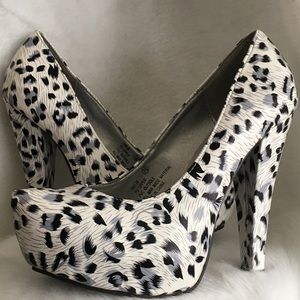 Charles Albert Pumps